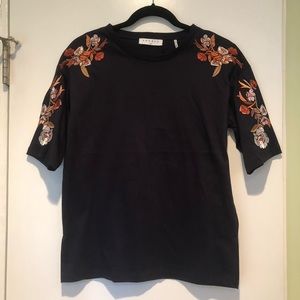 Sandro Floral Appliqué Crewneck Tee